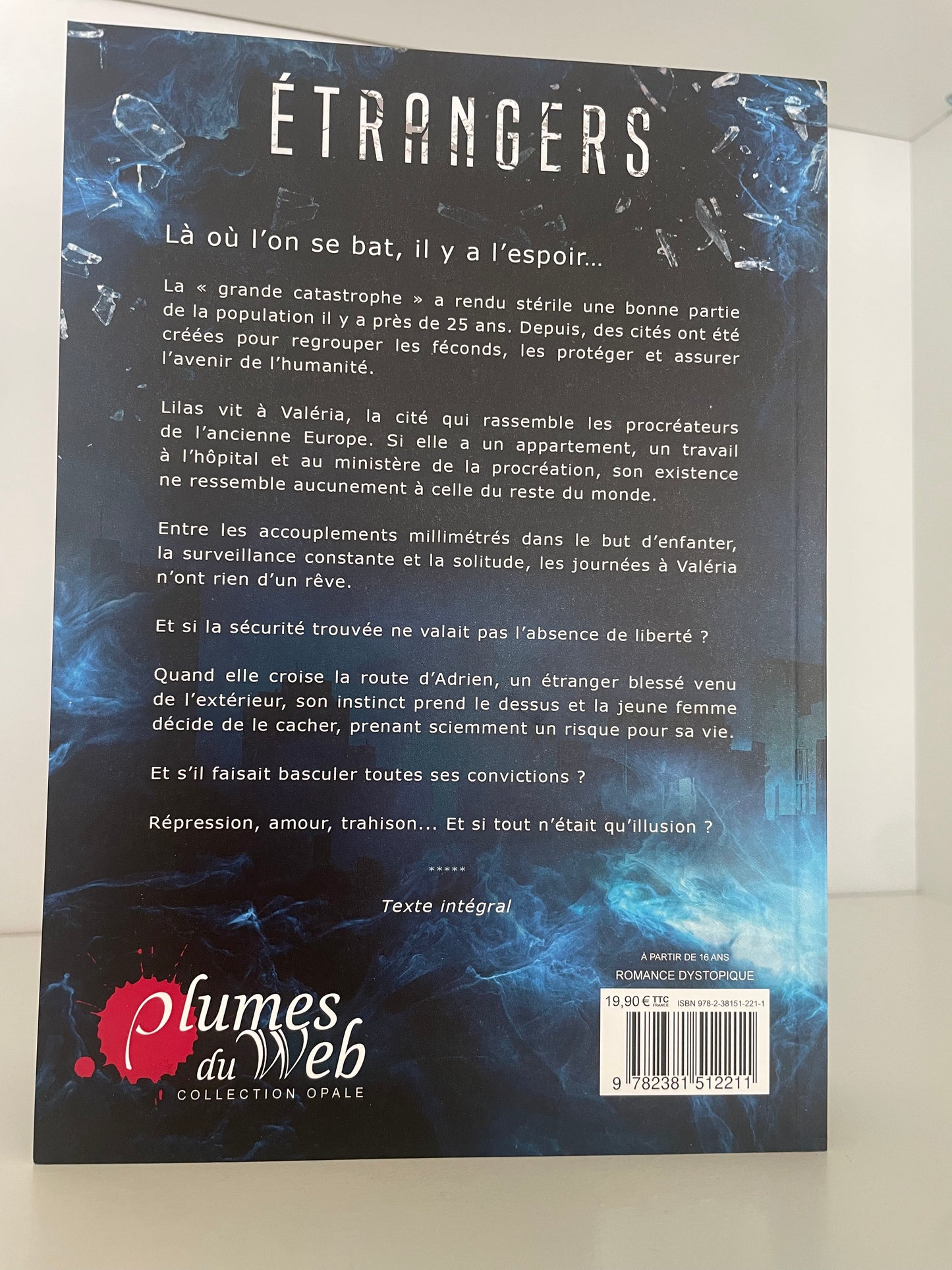 Etrangers - Cara Solak (Broché)