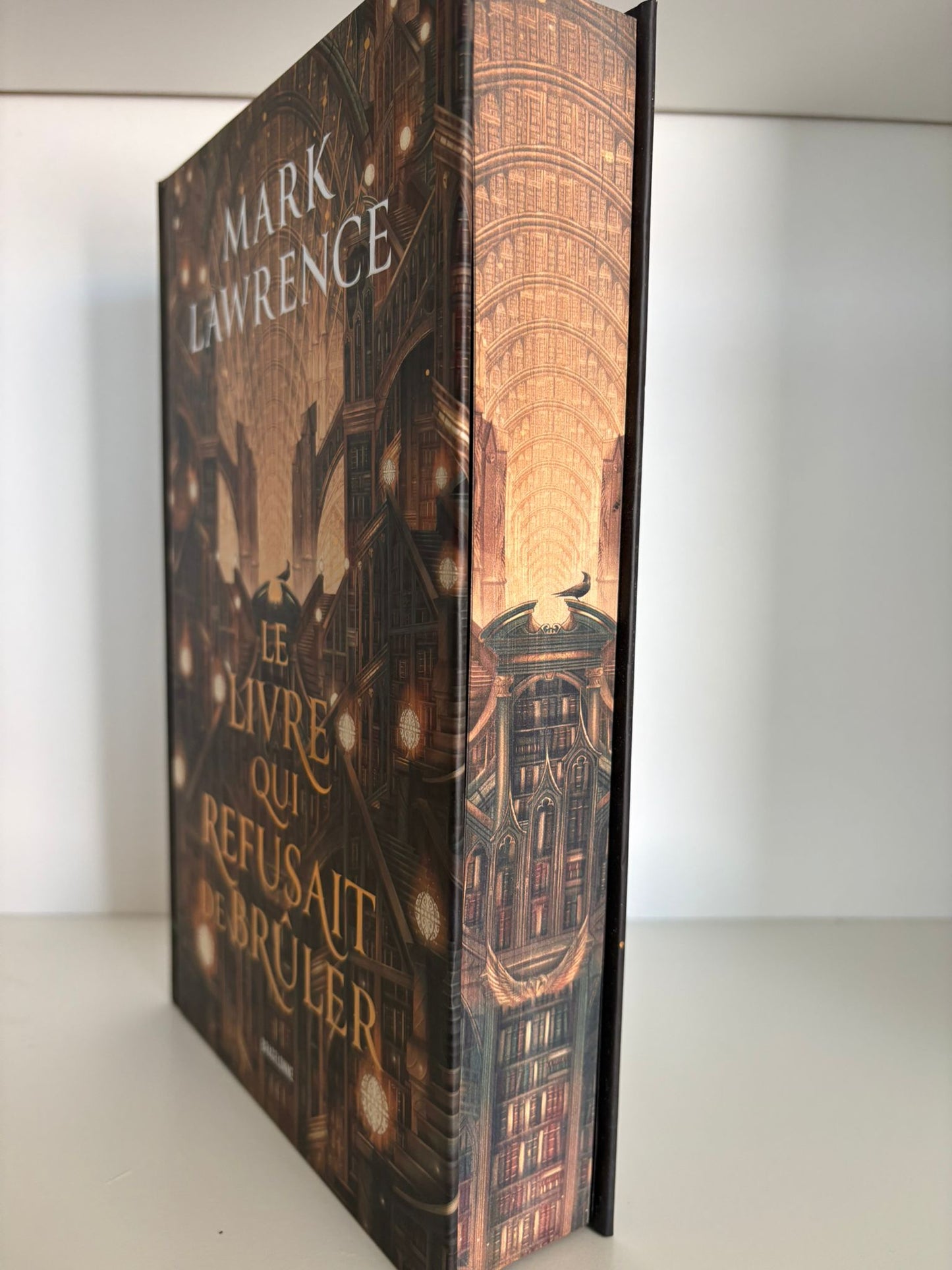 Le livre qui refusait de brûler (1) - Mark Lawrence (Relié)