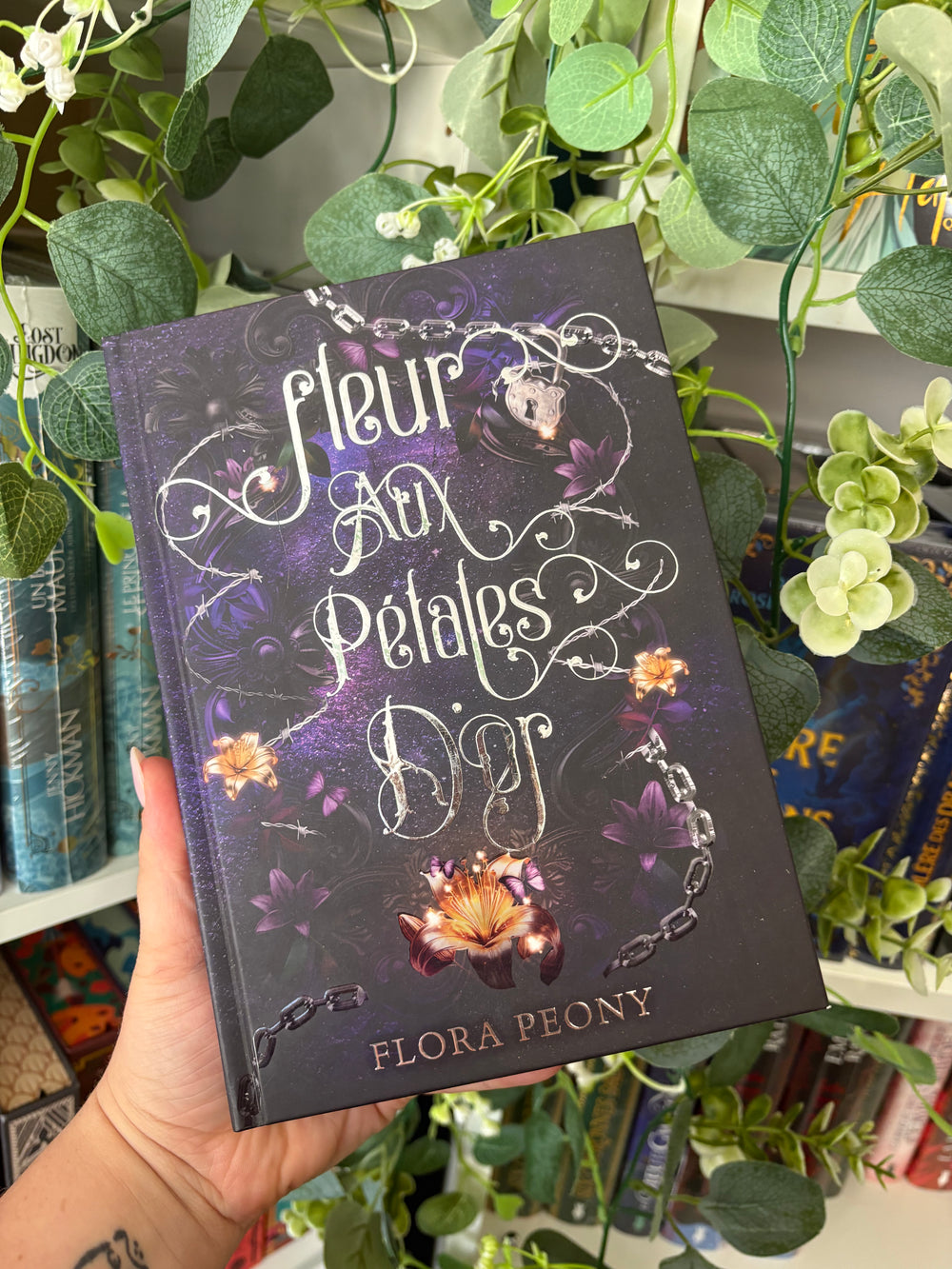 Fleur aux pétales d'or (Nouvelle version Reliée) - Flora Peony