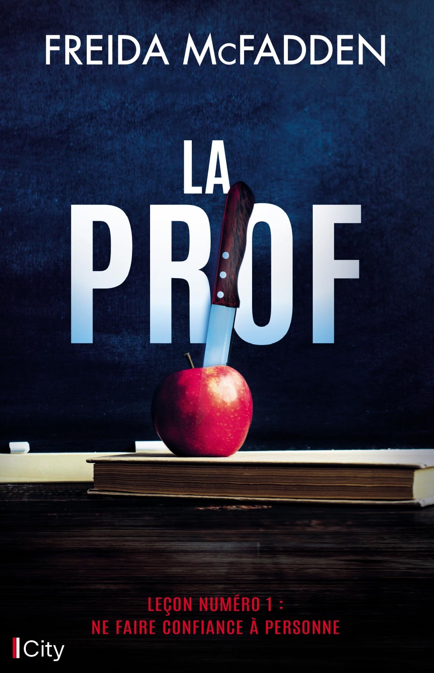 La prof - Freida McFadden (Broché)-zoom-1